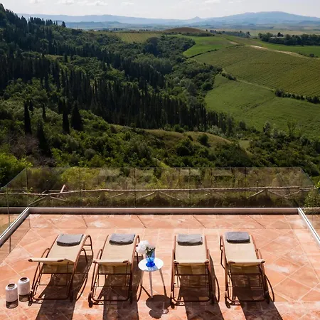 Gorgeous In Fabbrica With Jacuzzi Holiday home *